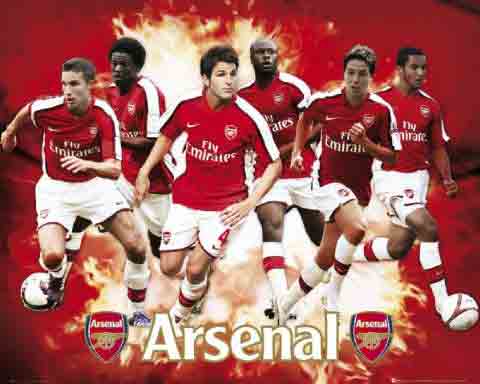 ארסנל   Arsenal   Arsenal ספורט קבוצה כדורגל שחקנים  אליפות סמל אנגליה צלסי Chelsea