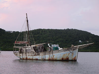 ספינה ישנה ספינה ישנה    סירה ישנה 129   fishing_boat