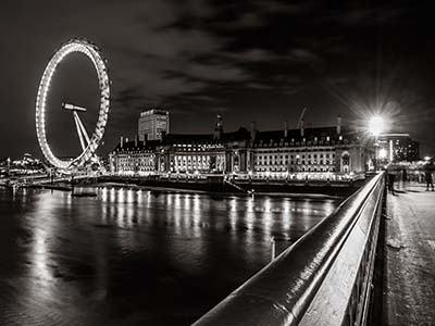 London Eye - לונדון   גשר  _London_Eye,_Black_and_White,_Night