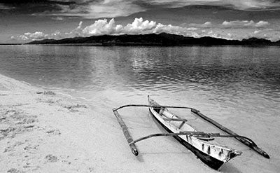  סירה ישנה  ספינה ישנה  Old Banca Boat Snake Island Palawan