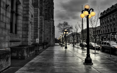 street city at evening      - נגיעות צבע