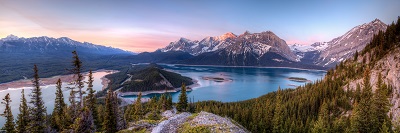 נוף קנדה  kananaskis-lakes_canada_lake_mountains_trees