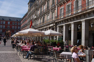 מדריד  _sidewalk-cafe-Madrid ספרד